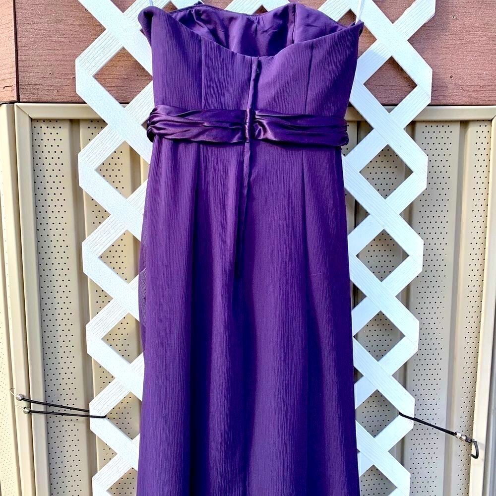 PLUM CHIFFON RUFFLE CASCADE SIZE 6 by DAVIDS BRIDAL EUC - Picture 6 of 7